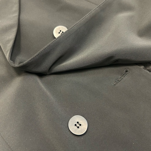 Holt Renfrew size 14 Black Double-Breasted Blazer EUC petty coat style buttons - Picture 12 of 15